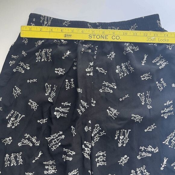 Palisades Stick Figure Black and White Walking Shorts, Size L - Picture 9 of 9